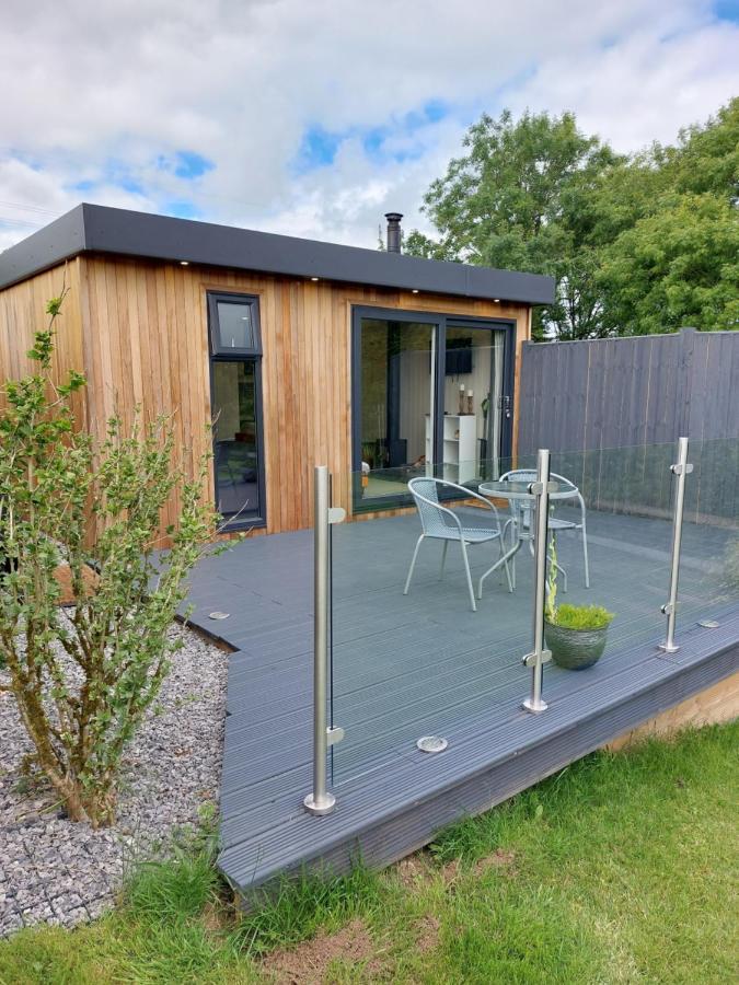 The Den - Modern Cabin With Wood Burning Stove Ludchurch Eksteriør bilde